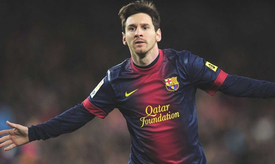 Messi signs shirt for pitch invader rivalry